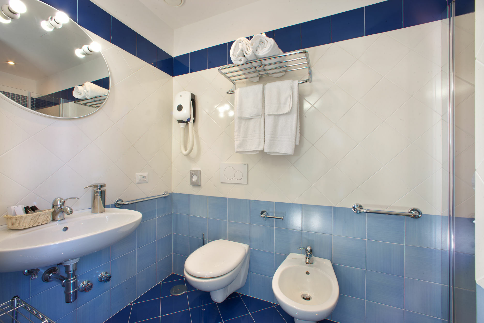 סורנטו Al Centro Suites מראה חיצוני תמונה